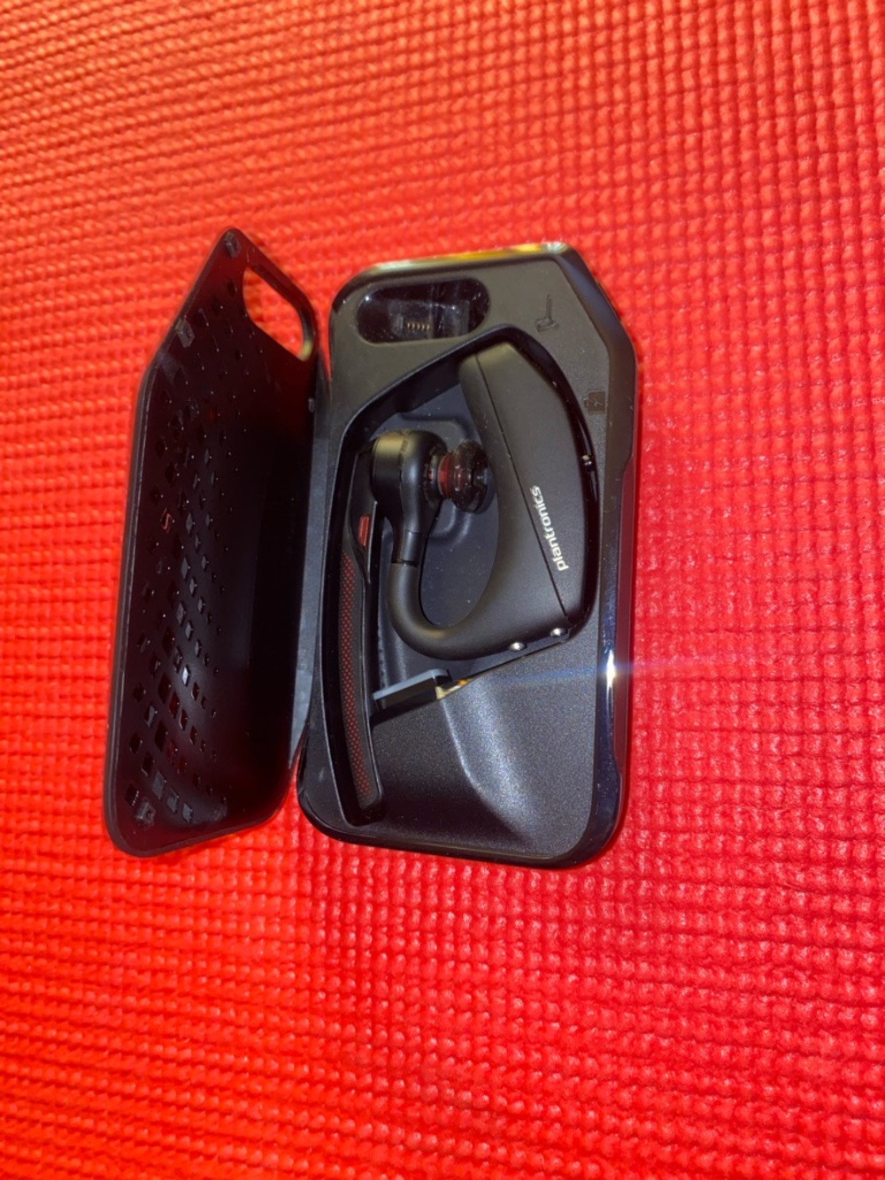 Plantronics Black Bluetooth Headset with Charging Case and USB Cable - Picture 10 of 10